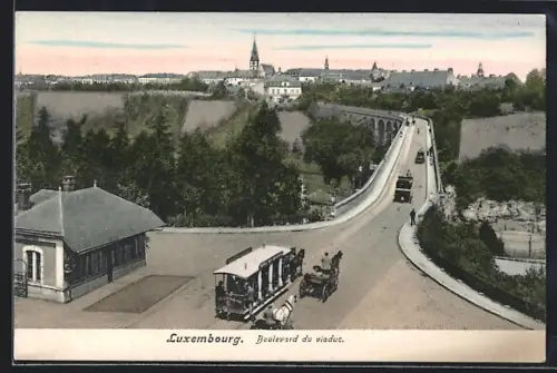 AK Luxembourg, Boulevard du viaduc, Pferdebahn