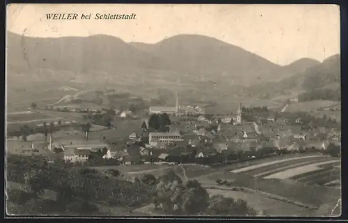 AK Weiler /Schlettstadt, Vue d`ensemble du village et des collines environnantes