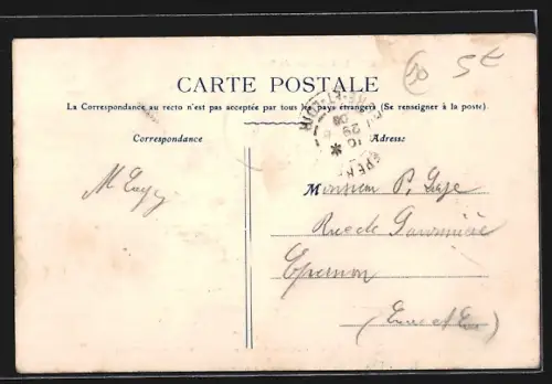 AK Bouilly, Rue du Bois avec maisons et passants