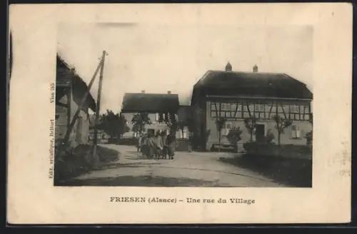 AK Friesen /Alsace, Une rue du Village
