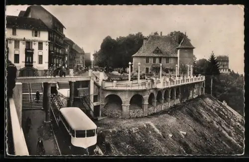 AK Le Funiculaire Rives-Thonon, Le Funiculaire et la Place du Chateau