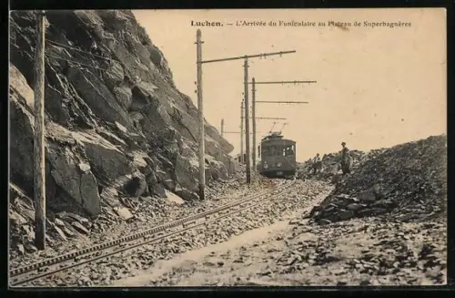 AK Luchon, L`Arrivée du Funicolare au Plateau de Superbagnères, Bergbahn