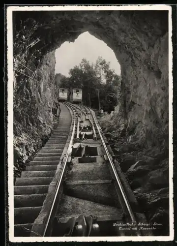 AK Drahtseilbahn Schwyz-Stoos am Tunnel mit Ausweiche