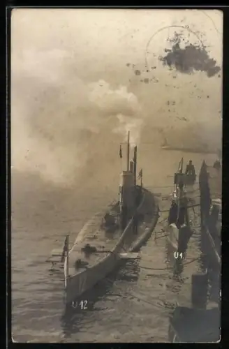 Foto-AK U-Boote U1 und U12 am Anleger