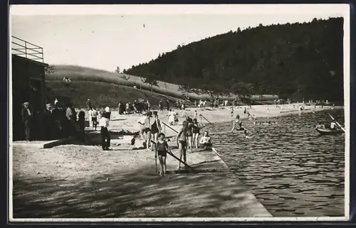 AK Cesky Dub, Schwimmbad