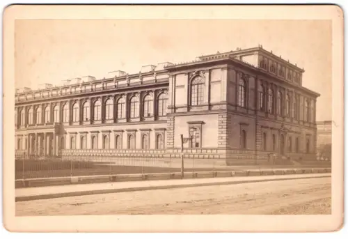 Fotografie Friedr. Bruckmann, München, Ansicht München, die ältere Pinakothek