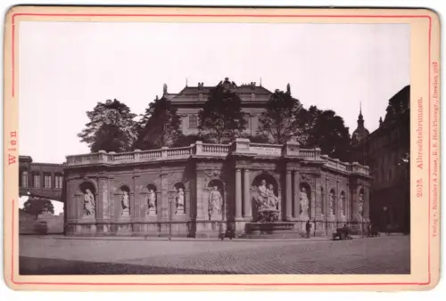 Fotografie Römmler & Jonas, Dresden, Ansicht Wien, Partie am Albrechtsbrunnen
