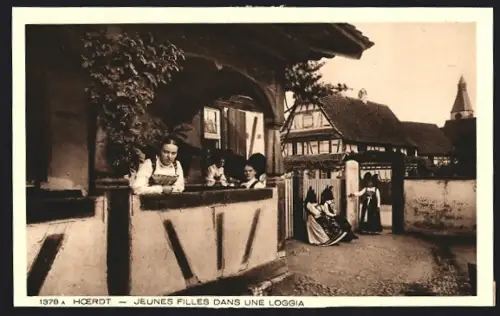AK Hoerdt, Jeunes filles dans une loggia