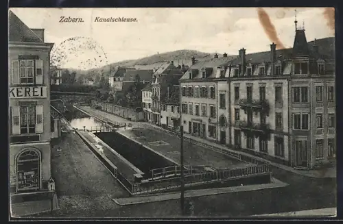 AK Zabern, Kanalschleuse im Ort