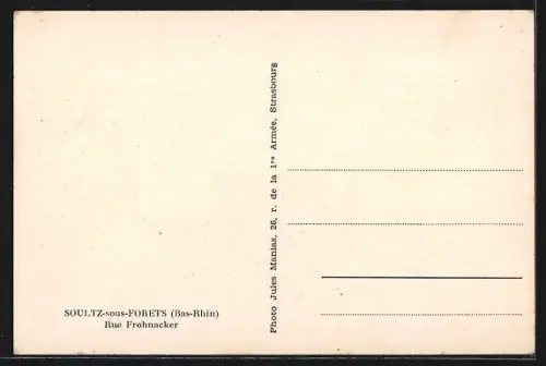 AK Soultz-sous-Forêts /Bas-Rhin, Rue Frohnacker avec maisons à colombages et passants