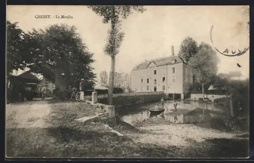 AK Chessy, Le Moulin et la rivière avec une barque