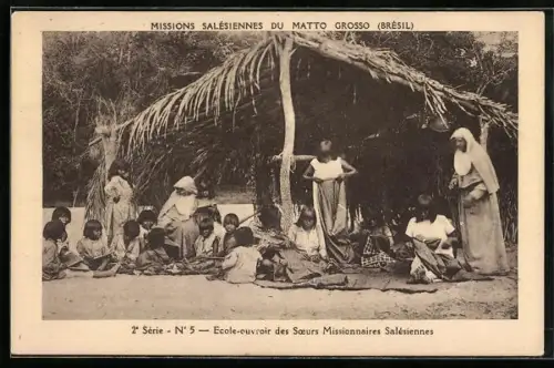 AK Brésil, Missions Salésiennes du Matto Grosso, Ecole-ouvroir des Soeurs Missionnaires Salésiennes, Missionare