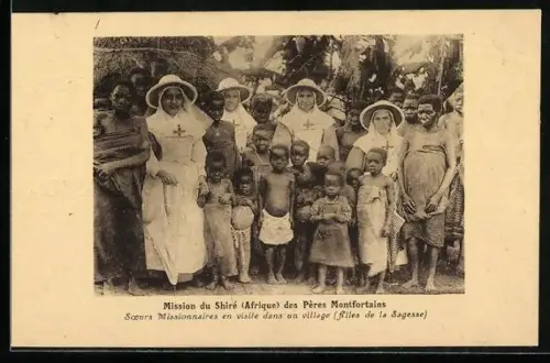 AK Mission du Shiré des Pères Montfortains, Soeurs Missionnaires en visite dans un village, Filles de la Sagesse