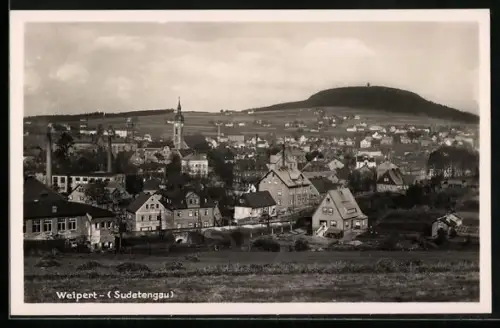 AK Weipert /Sudetengau, Panorama mit Kirche