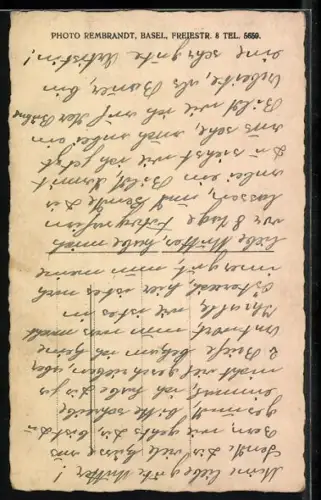 Foto-AK Elegante Dame im Kleid mit Pelz