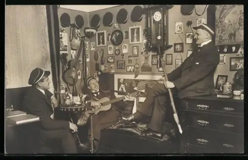 AK Studenten bei Gitarrenmusik, studentische Szene