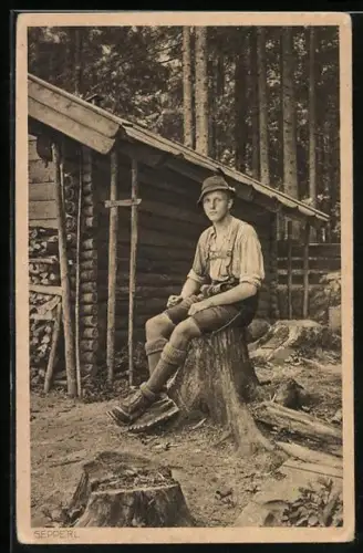 AK Sepperl in bayerischer Tracht