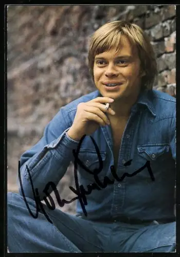 AK Musiker Volker Lechtenbrink mit Zigarette, Autograph