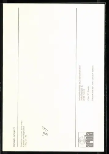 AK Schauspieler Michael Schanze lacht im gelben Pullover, Autograph