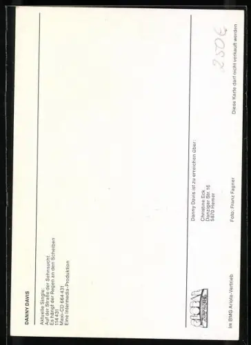 AK Musiker Danny Davis im gemusterten Hemd, Autograph