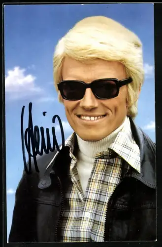 AK Musiker Heino mit Sonnenbrille, Autograph