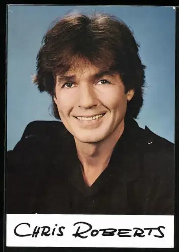AK Musiker Christ Roberts lächelnd im Porträt, Autograph