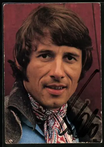 AK Musiker Udo Jürgens mit Halstuch, Autograph