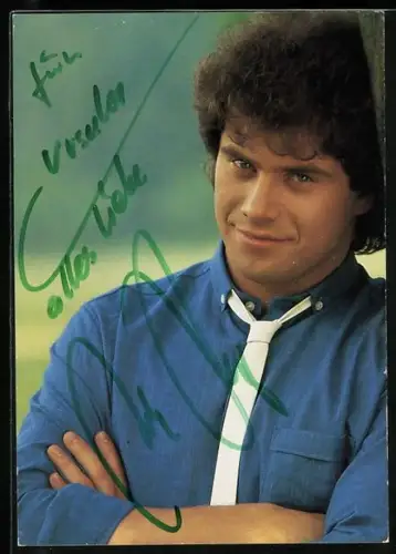 AK Musiker Andy Borg in die Kamera blickend, Autograph