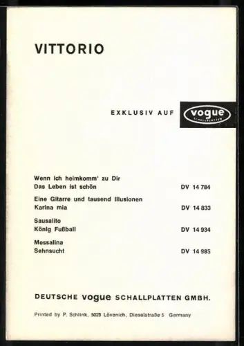 AK Musiker Vittorio in die Kamera blickend, Autograph