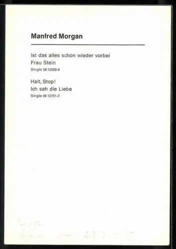 AK Musiker Manfred Morgan in blauem Hemd, Autograph