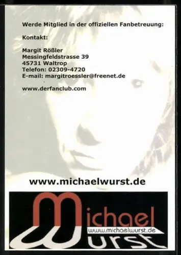 AK Musiker Michael Wurst in die Kamera blickend, Autograph