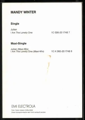 AK Musikerin Mandy Winter mit Ohrringen, Autograph