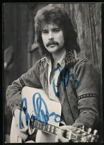 AK Musiker Wolfgang Petry mit Gitarre, Autograph