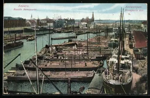 AK Antwerpen - Anvers, Bassin Bonaparte, Binnenschiffe & Frachtschiff im Hafen