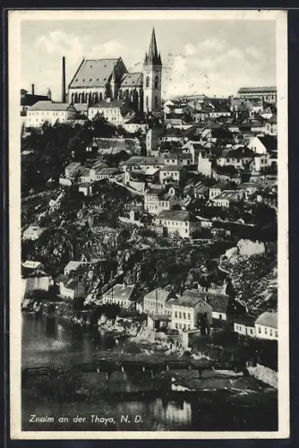 AK Znaim an der Thaya, Totalansicht mit Kirche vom Fluss aus