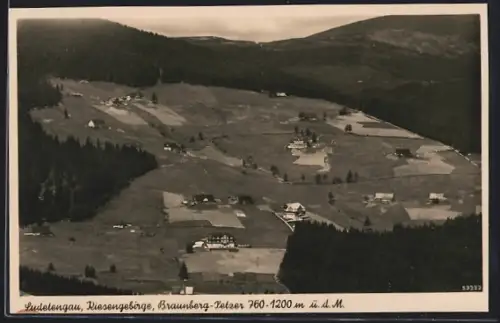 AK Braunberg-Petzer /Riesengebirge, Ortsansicht aus der Vogelschau
