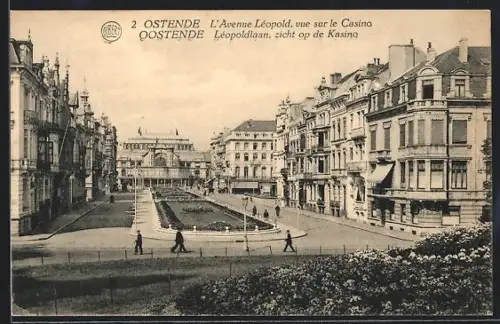 AK Ostende, L`Avenue Léopold, vue sur le Casino