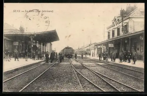 AK Sens, La Gare, Vue intérieure