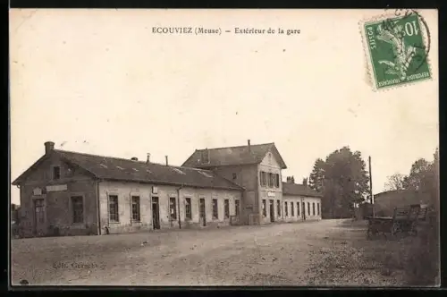 AK Ecouviez /Meuse, Extérieur de la gare