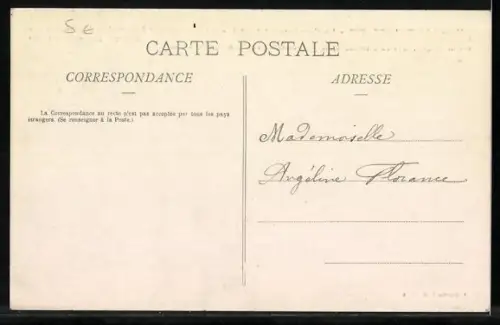 AK Saint-Florentin, La Gare, vue intérieure