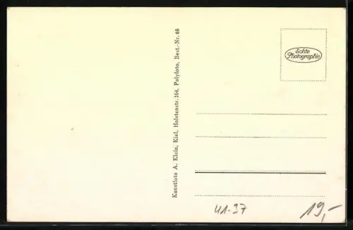 AK U-Boot U 45 in Fahrt vor der Küste