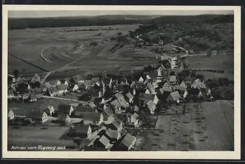 AK Rohrau, Gesamtansicht, Luftaufnahme vom Flugzeug aus gesehen
