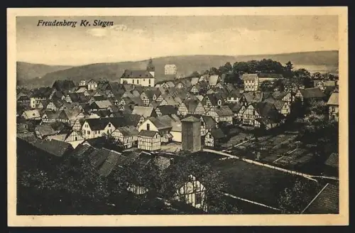 AK Freudenberg /Siegen, Fachwerkhäuser, Gesamtansicht, Kirche