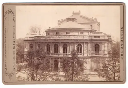Fotografie G. Overbeck, Düsseldorf, Ansicht Düsseldorf, Blick auf das Stadttheater