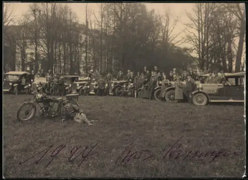 Fotografie unbekannter Fotograf, Ansicht Bad Kissingen, Auto- und Motorradclub trifft sich zur Gaurundfahrt 1924