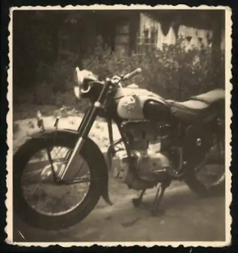 Fotografie Hanni Schimmel, Falkensee, Motorrad AWO 425 Sport