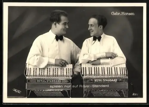 AK Akkordeonisten Gebrüder Hansen mit Royal-Standard-Akkordeons