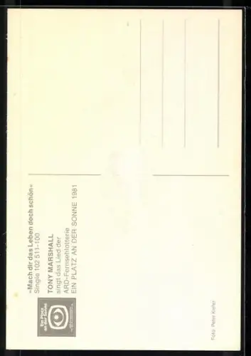 AK Musiker Tony Marshall im Anzug mit Fliege, Autograph