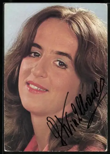 AK Musikerin Getraud Winkelbauer im Porträt, Autograph