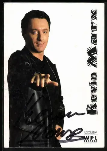 AK Musiker Kevin Marx in schwarzer Lederjacke, Autograph